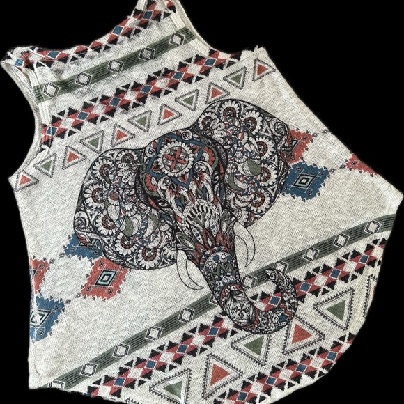 🔶5/30$!! Elephant Motif Boho Oatmeal Heather Scoop Hem Sweater Tank - Picture 2 of 8